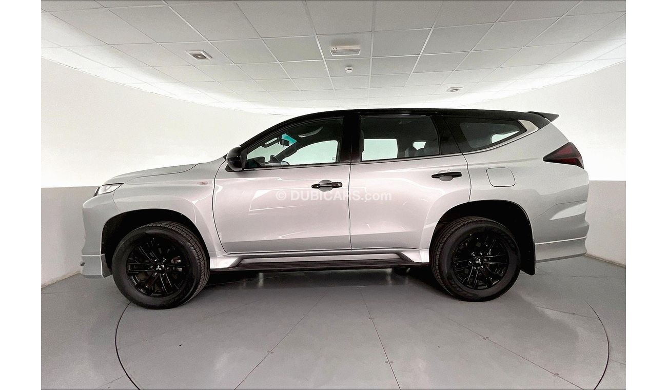 Mitsubishi Montero Signature