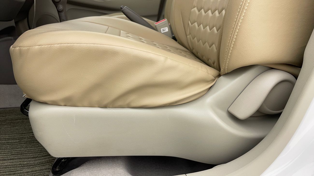 نيسان صني S 1.5 | بدون دفعة مقدمة | اختبار قيادة مجاني للمنزل