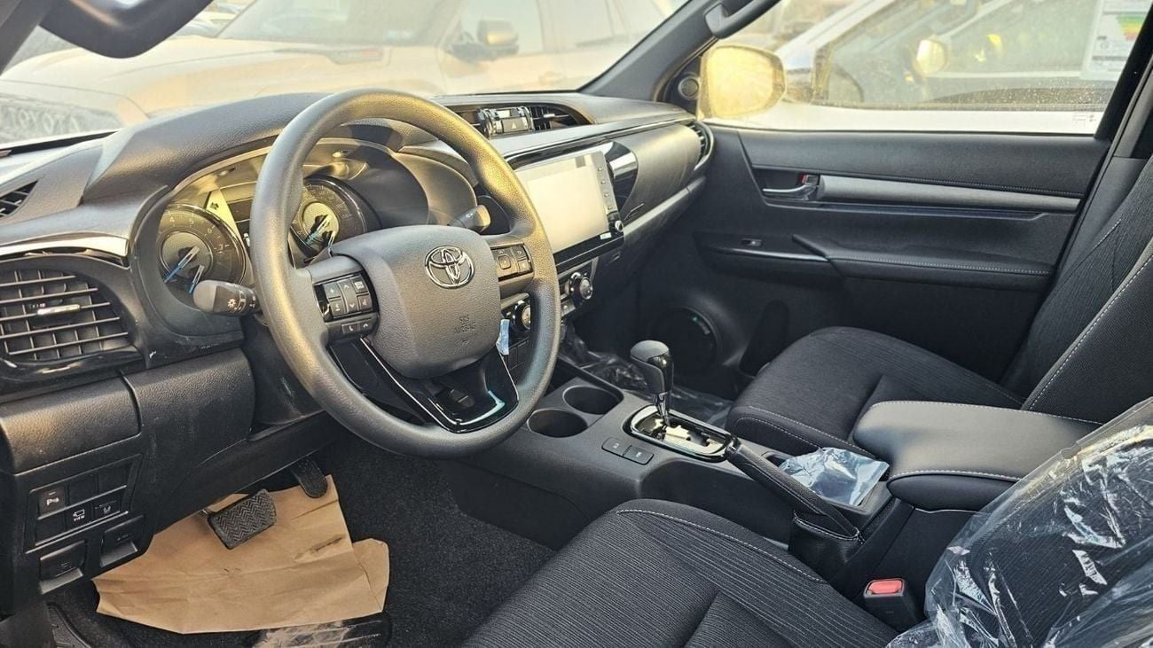 تويوتا هيلوكس Adventure 4.0L FULL OPTION WITH RADAR AND PURIFIRE