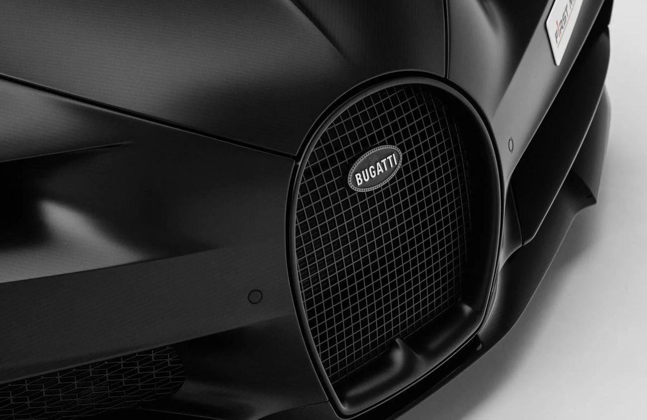 بوغاتي شيرون SPORT 8.0L W16 Quad-Turbocharged Engine