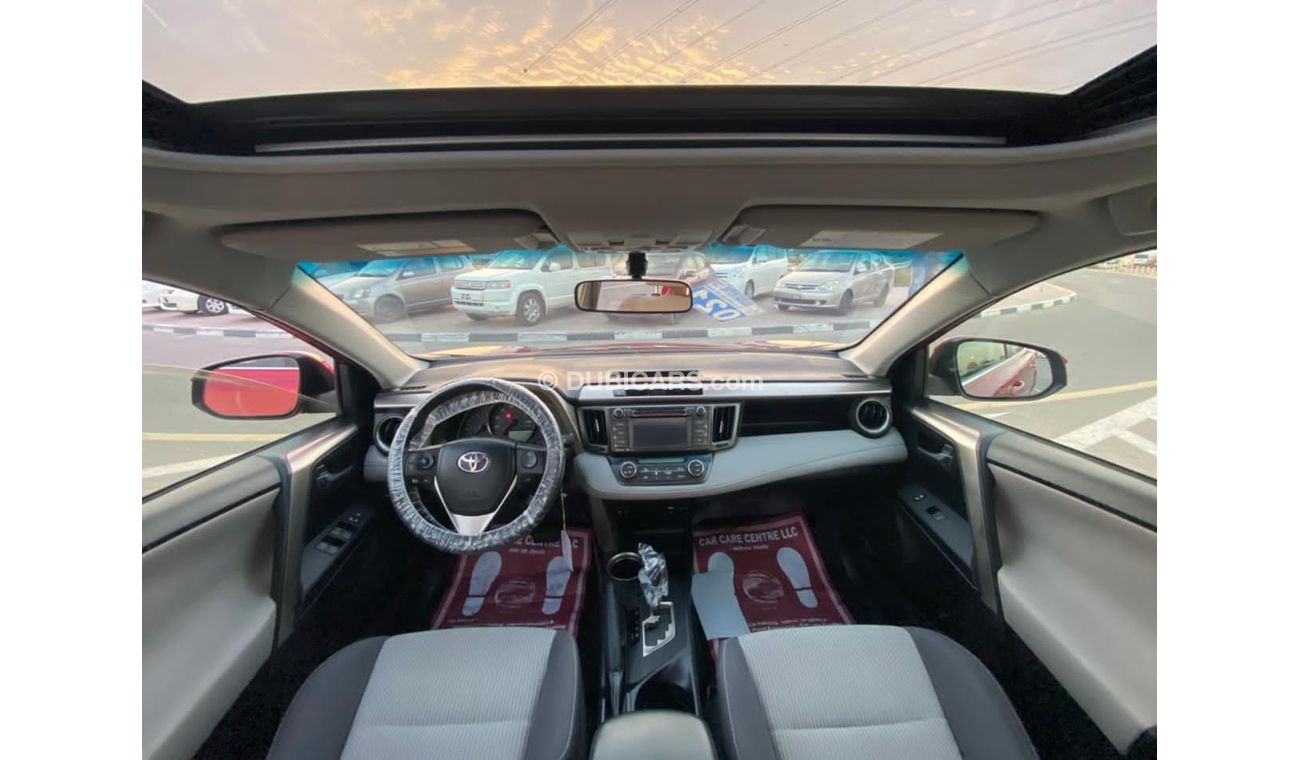 Toyota RAV4 2015 toyota rav 4 xle awd mid option