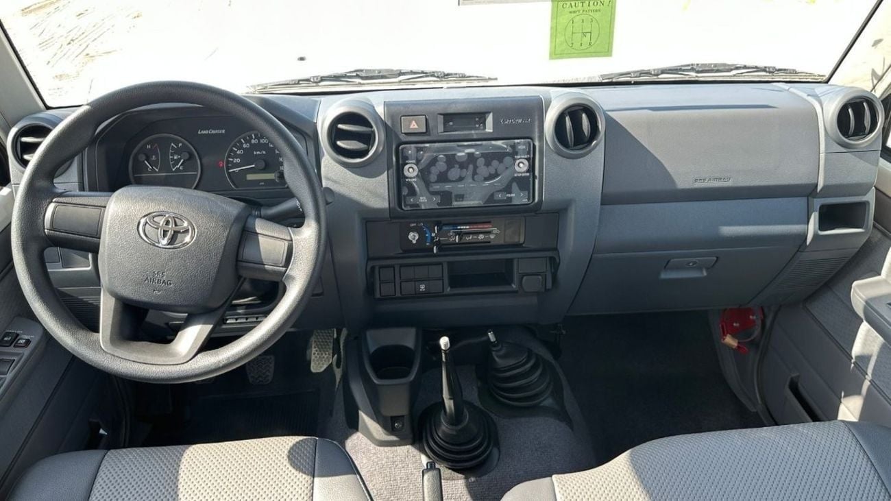 تويوتا لاند كروزر 70 76 4.2L STD 10-SEATER MT (only for export)