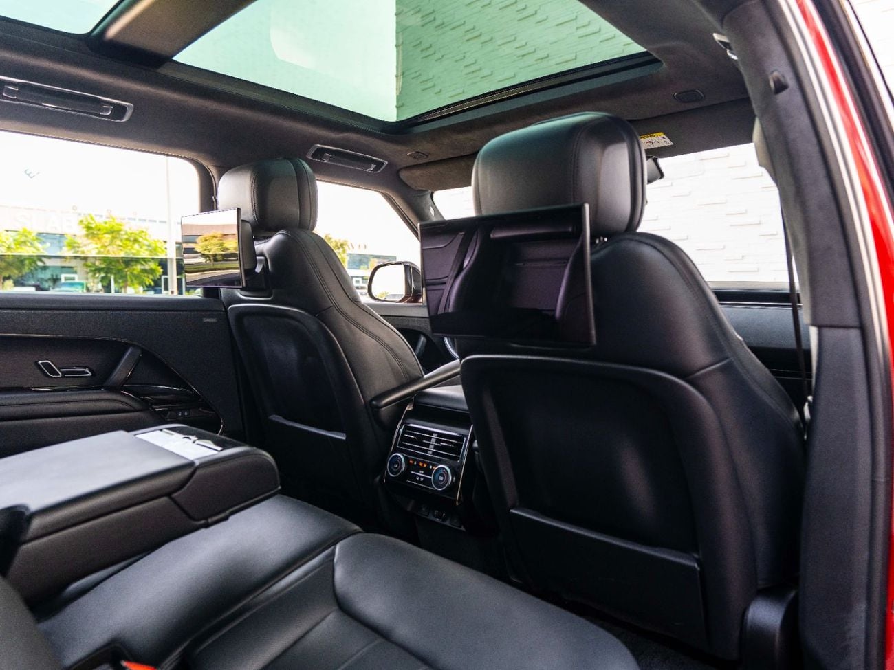 Land Rover Range Rover Sport First Edition P400