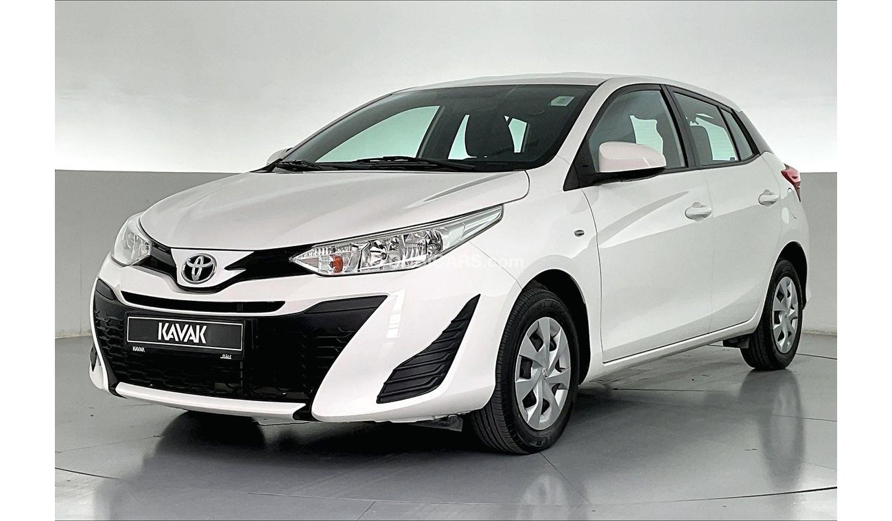 Toyota Yaris SE / E