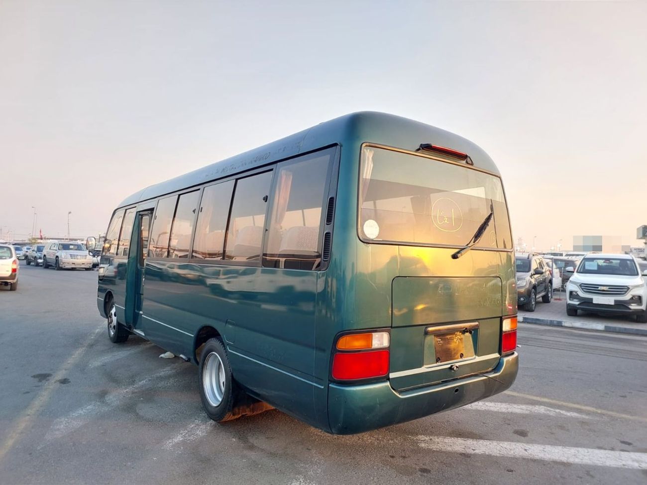 تويوتا كوستر TOYOTA COASTER BUS RHD 1998 MODEL 4.1 L DIESEL AUTOMATIC(PM02852)