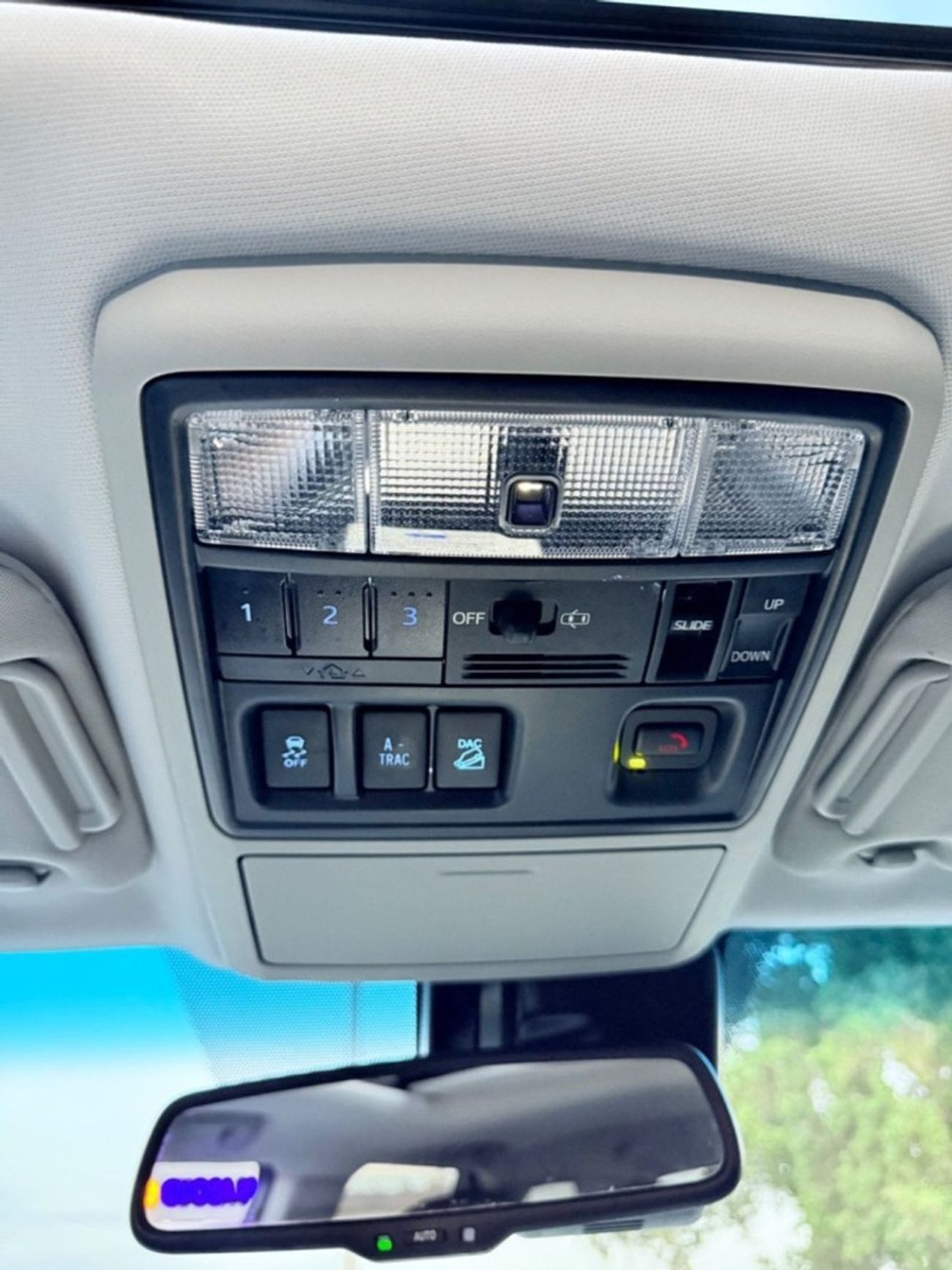 Toyota 4Runner 7 Seat Sunroof 4x4 Full option