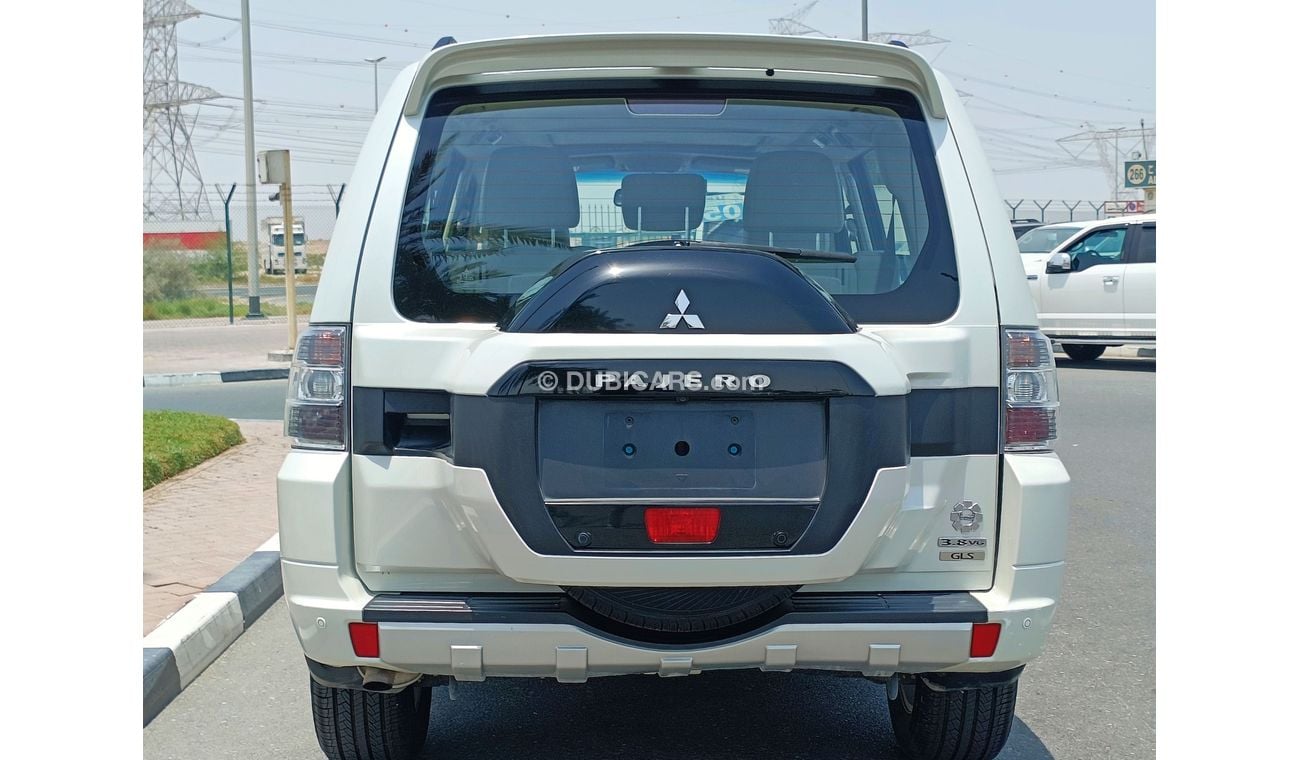 Mitsubishi Pajero // 889 AED Monthly // SUNROOF / ELECTRIC / LEATHER SEAT LOT / FOP (LOT # 16883)