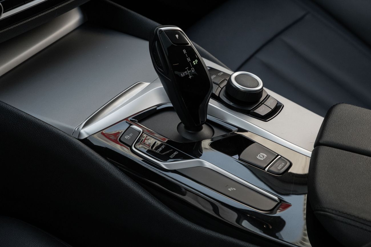 BMW 520i 520i | 1,763 P.M | 0% Downpayment | BMW Warranty | Full BMW History! | Ramadan Offer!