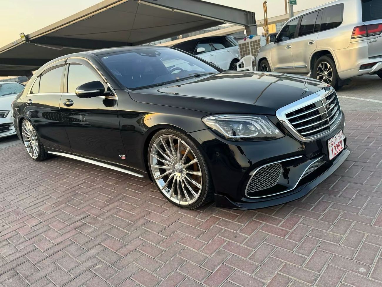 مرسيدس بنز S 600 