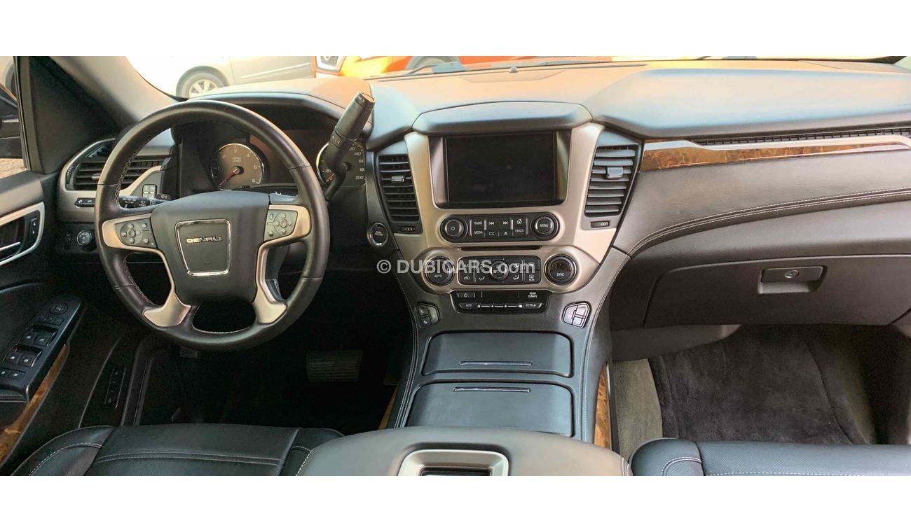 GMC Yukon DENALI. 6,2 VIP