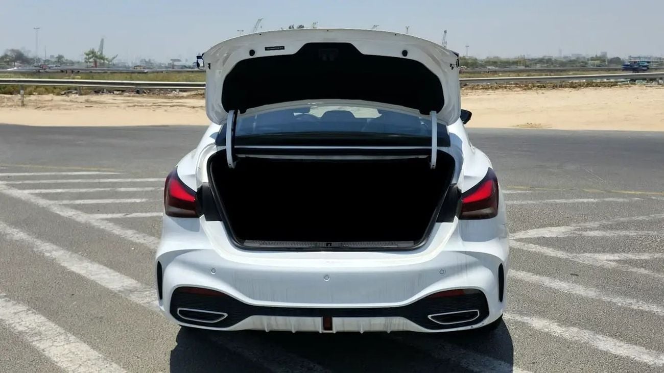 أم جي 5 Luxury 1.5L TURBO Chinese Specs - Brand