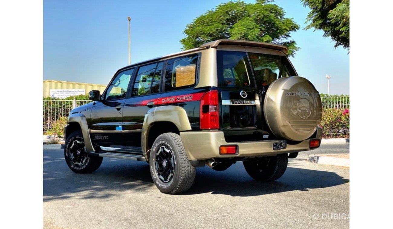 نيسان باترول سوبر سفاري Nissan Patrol Super Safari A/T 4Doors Gcc Export Only