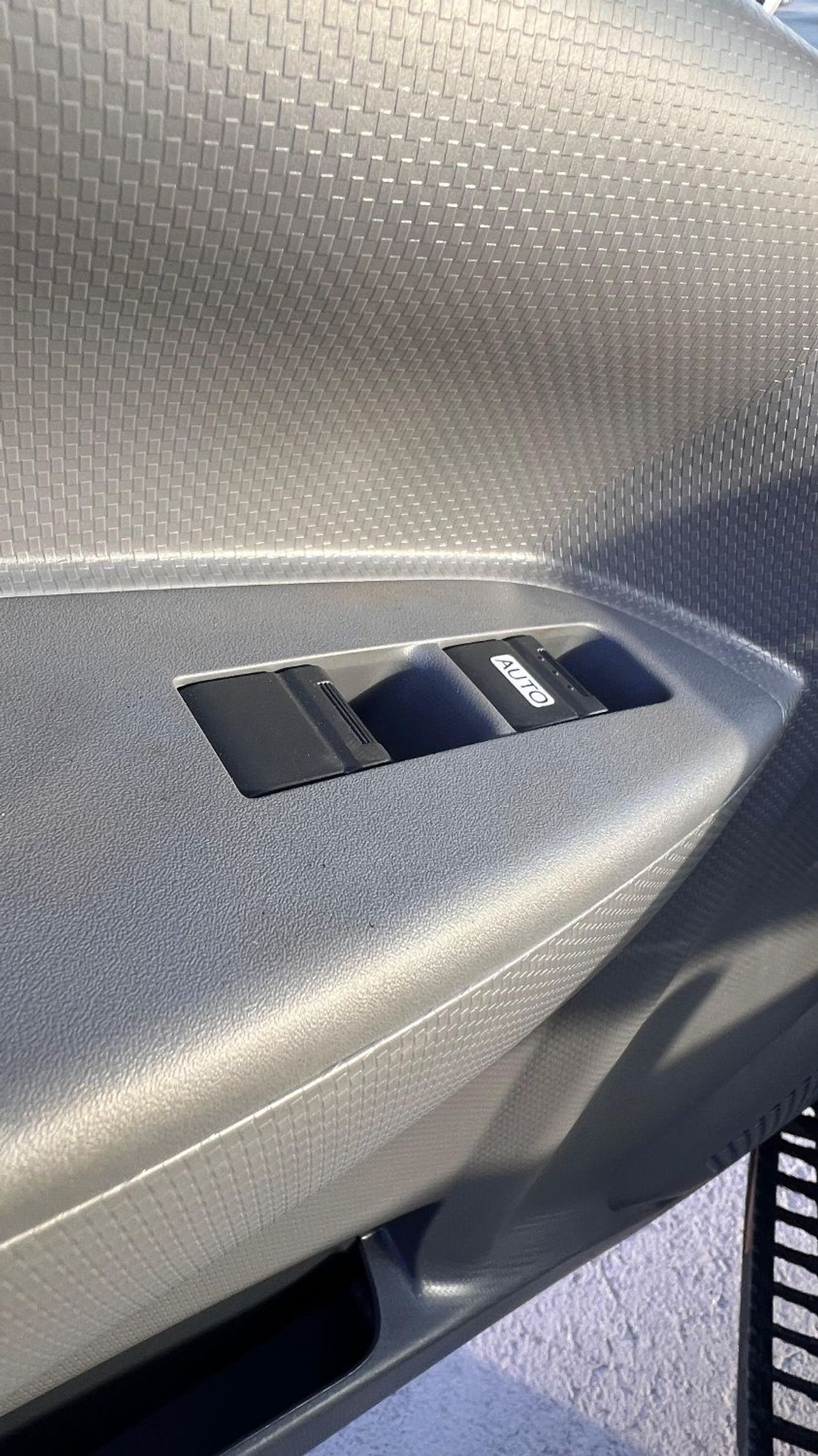 إيسوزو NPR Isuzu NPR85H22L GVW 6.5 Ton, Payload 4 Ton