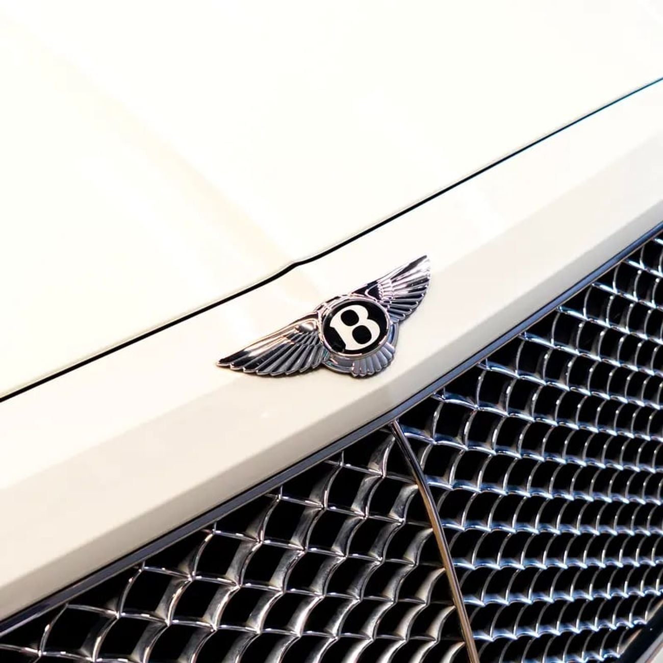 بنتلي بينتايجا 6,508 p.m • 0% Downpayment • • 1 Year Warranty