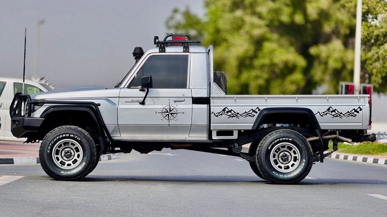 تويوتا لاند كروزر بيك آب SINGLE CABIN | 4.5L DIESEL ENGINE | MANUAL TRANSMISSION | RHD | 2007 | REAR VIEW CAMERA