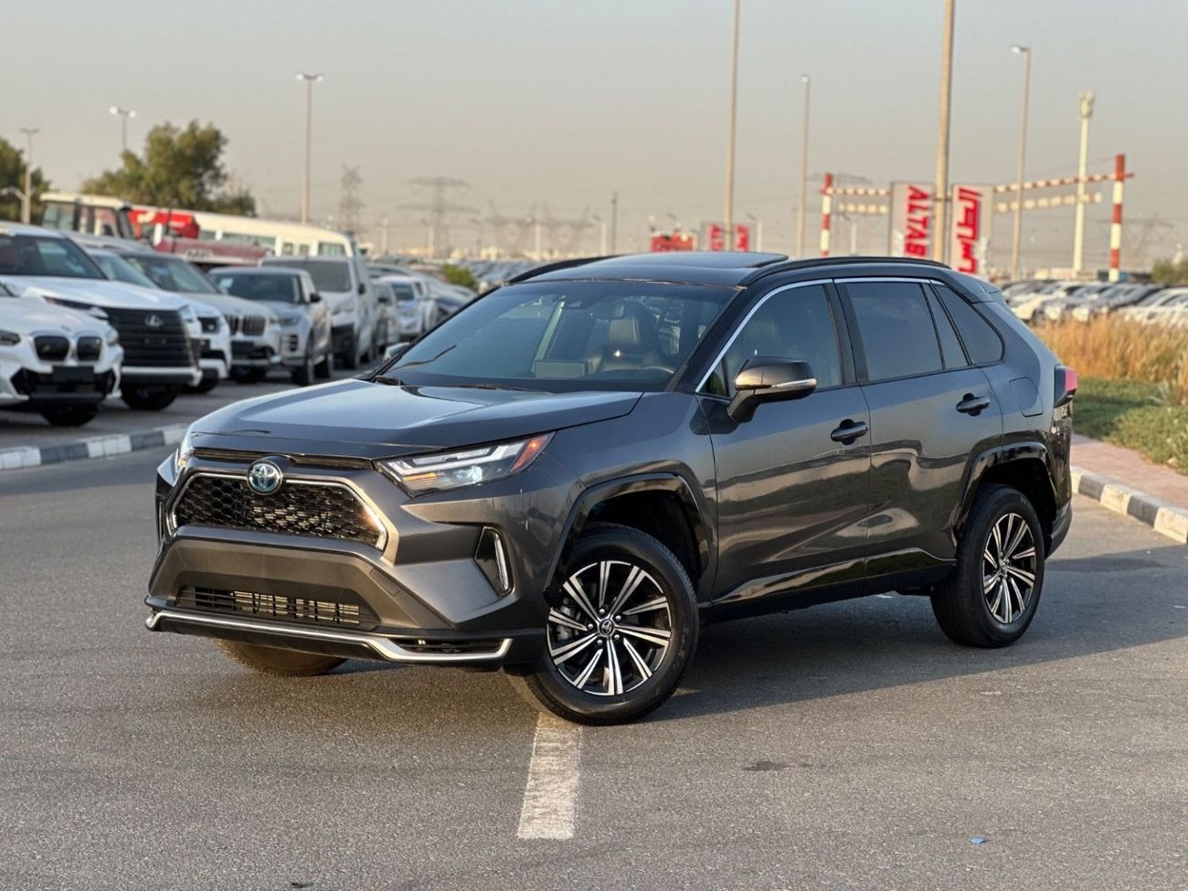 تويوتا راف ٤ Hybrid TOYOTA RAV4 XSE Full Option