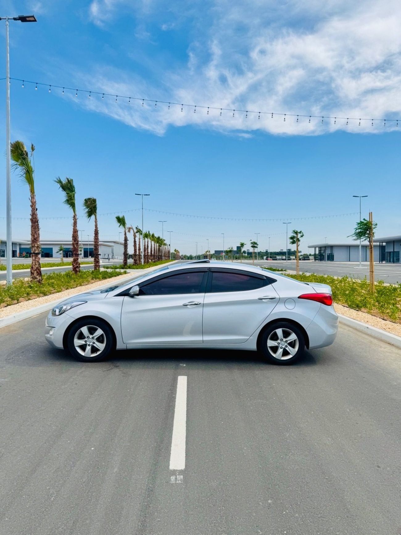 هيونداي افانتي STD (NON GCC) Clean Title