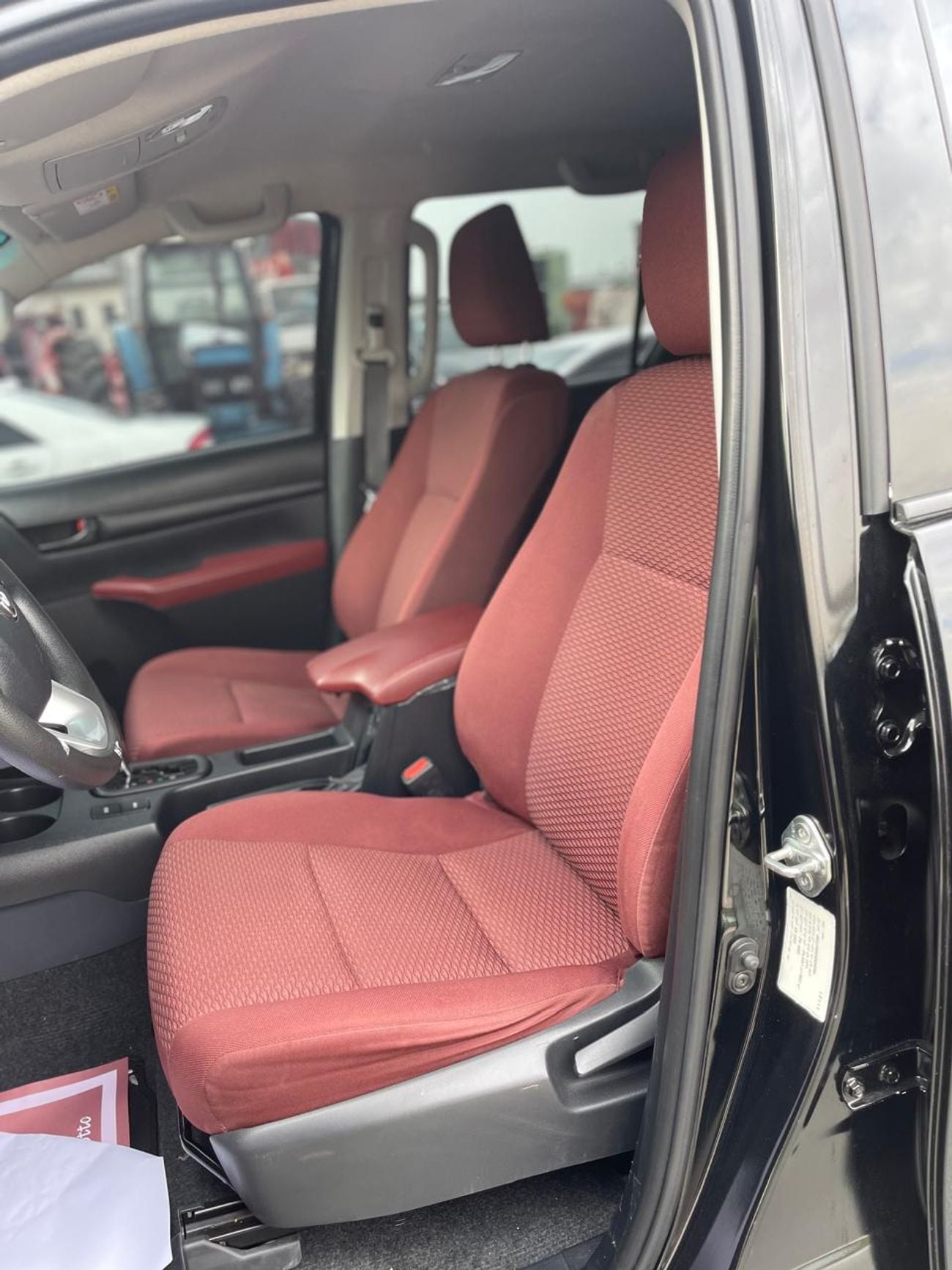 Toyota Hilux Toyota Hilux Pickup ,Left Hand Drive 2022 ,2.7 Liter Only For Export Available