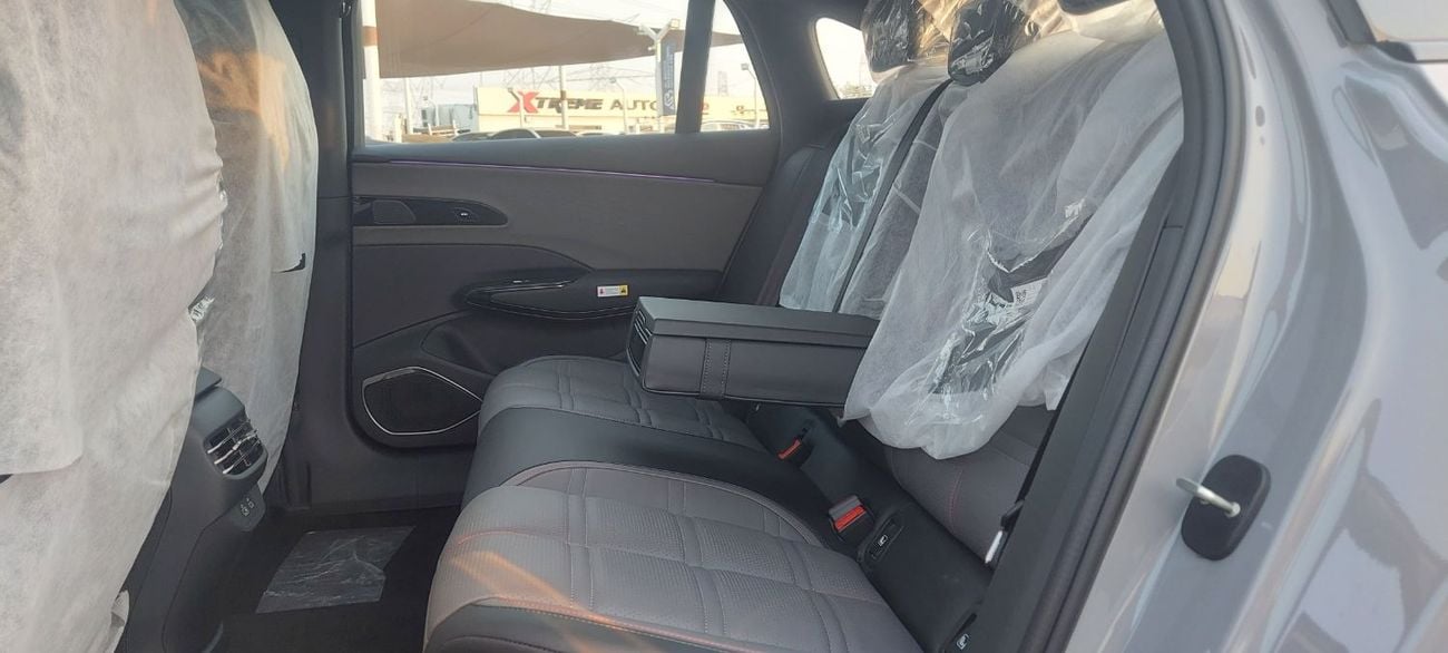هونغشي Eh7 111 KWH AWD PRO (NON GCC)