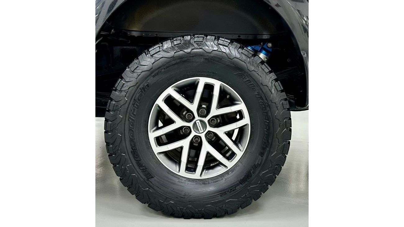 Ford F-150 GCC .. FSH .. Orginal Paint .. V6 .. Perfect Condition