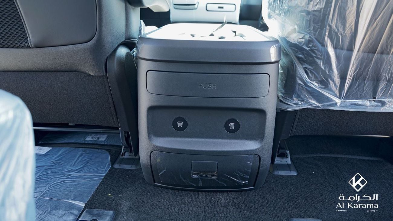 Hyundai Staria 3.5L | 9 Seater | 2 360 Seats | Cruise Control | GCC Specs | 2026 Hyundai Staria