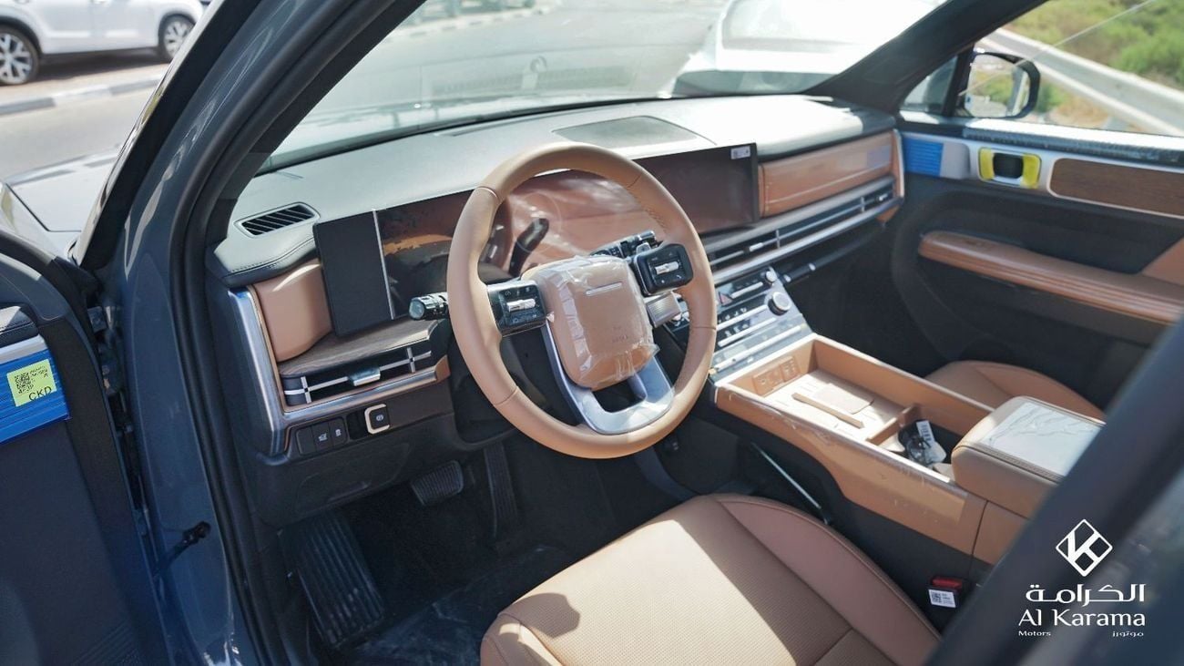 هيونداي سانتا في SMART 2.0T - Petrol Engine - 5 Seater SUV with Leather Seats - Rear Camera - 20" Alloy Wheels - 12.3