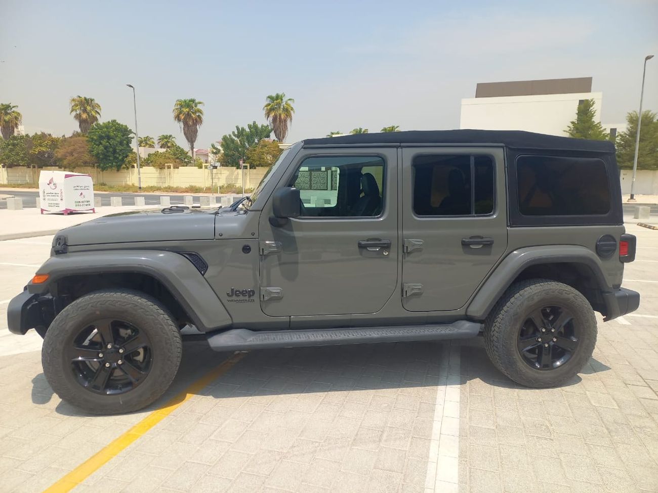 Jeep Wrangler Unlimited SPORT LL