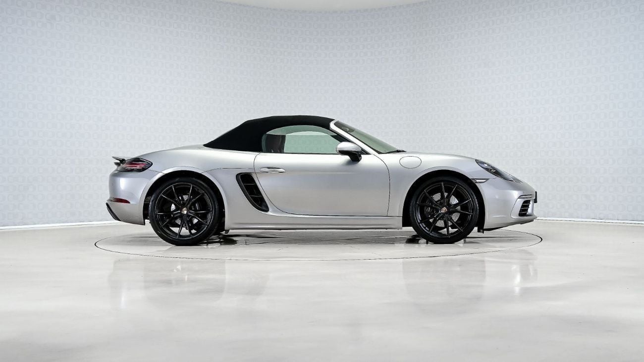 بورش بوكستر 718 Special Offer | AED 4,719 PM | High Option, Porsche Warranty | 718 Boxster