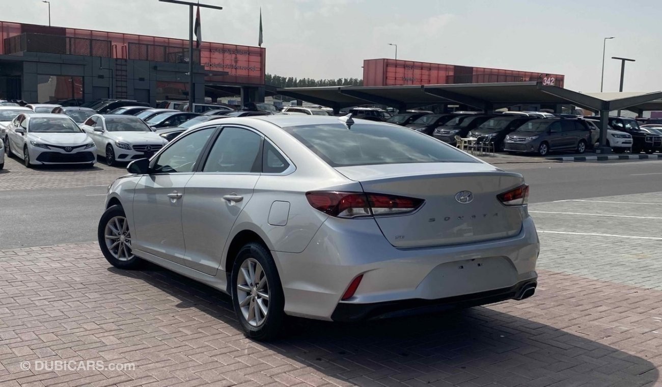 Hyundai Sonata SE 2.4L,V4