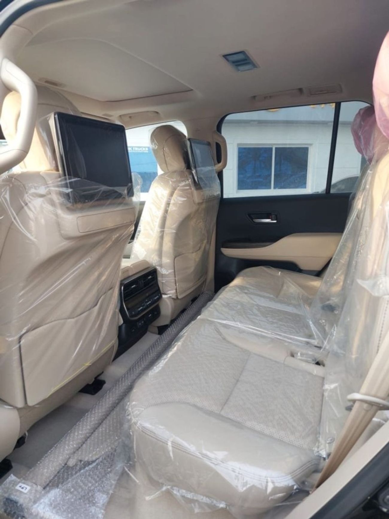 Toyota Land Cruiser VX 3.5L