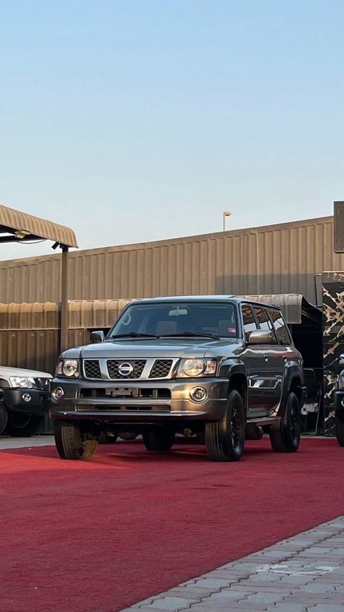 نيسان باترول سوبر سفاري