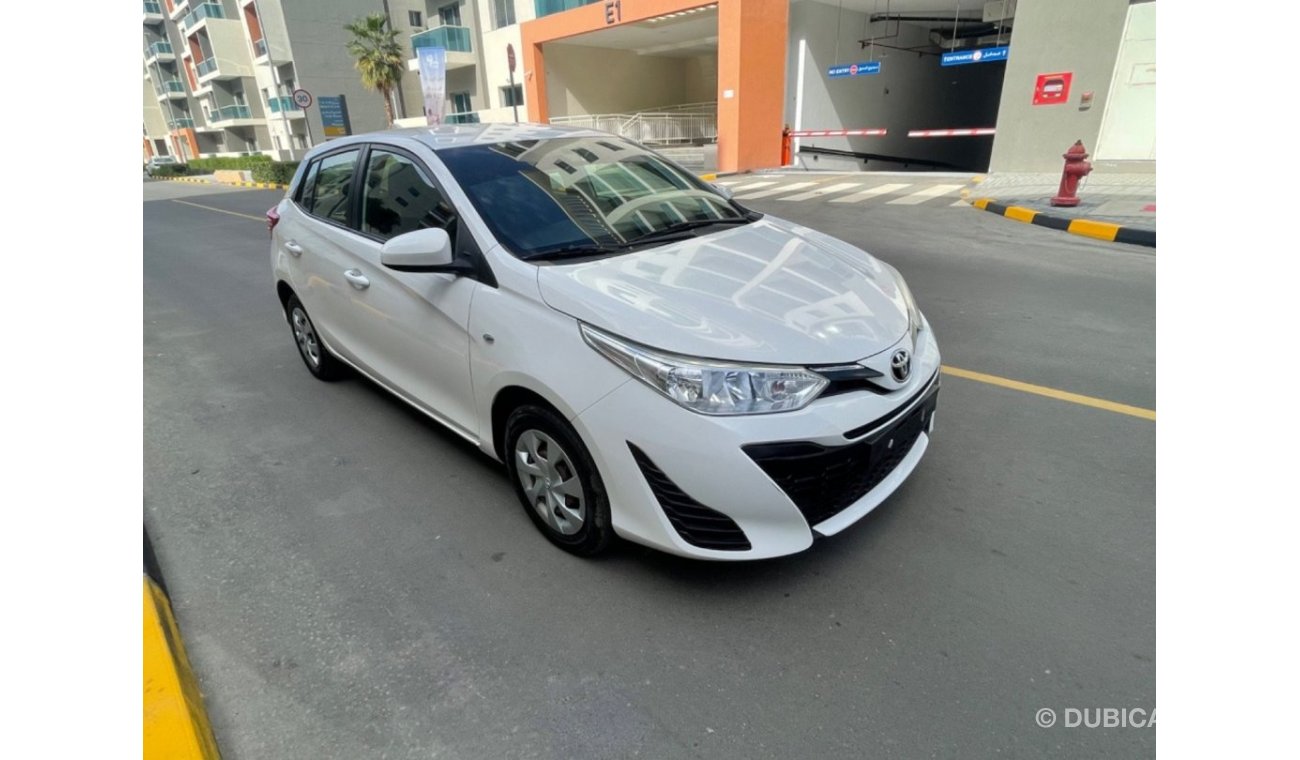 Toyota Yaris SE Banking facilities without the need for a price