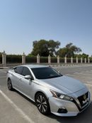 نيسان ألتيما