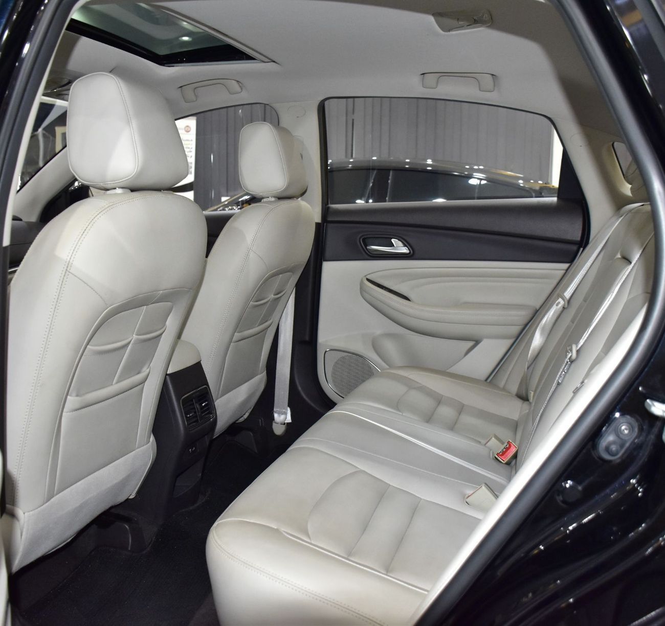 جي إي سي GA 4 EXCELLENT DEAL for our GAC GA4 ( 2023 Model ) in Black Color GCC Specs