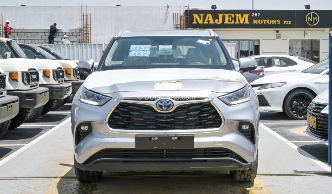 New Toyota Highlander Limited Hybrid 2023 for sale in Dubai - 735275