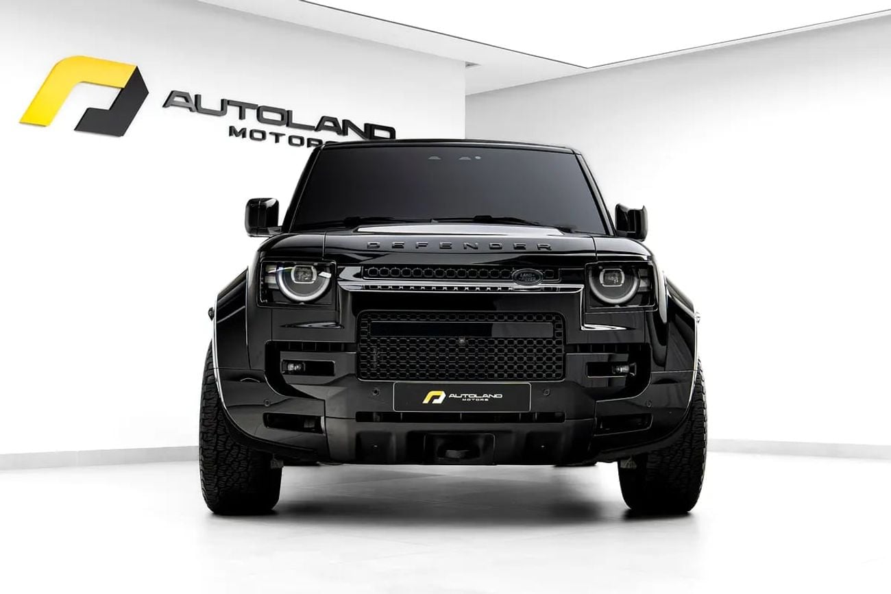 Land Rover Defender P635 OCTA BLACK EDITION | GCC DEALER WARRANTY & SERVICES