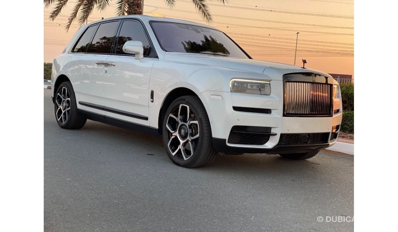 Rolls-Royce Cullinan Std GCC SPEC UNDER WARRANTY NEAT AND CLEAN