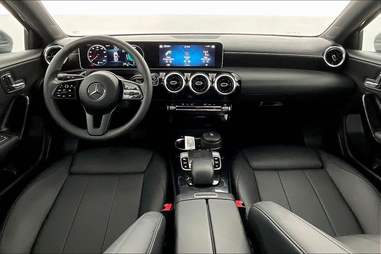 Mercedes Benz A200 Premium