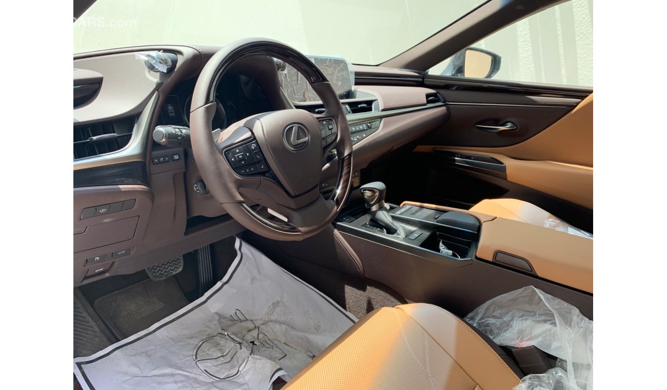 Lexus ES350 MID OPTION 2021 PANORAMIC / BLINDSPOT/ NAVIGATION ( RAMDAN OFFERS ) PRODUCTION 2021