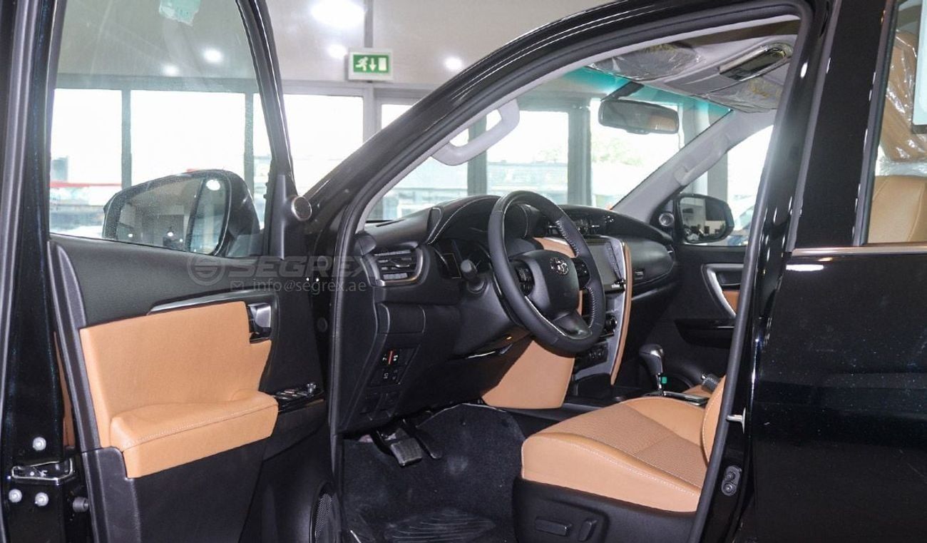 Toyota Fortuner 2025 Model Toyota Fortuner, 4.0L Petrol 4WD 6A/T