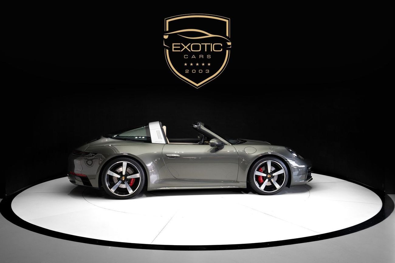 بورش 911 Targa 4S 3.0L (450 HP) Targa