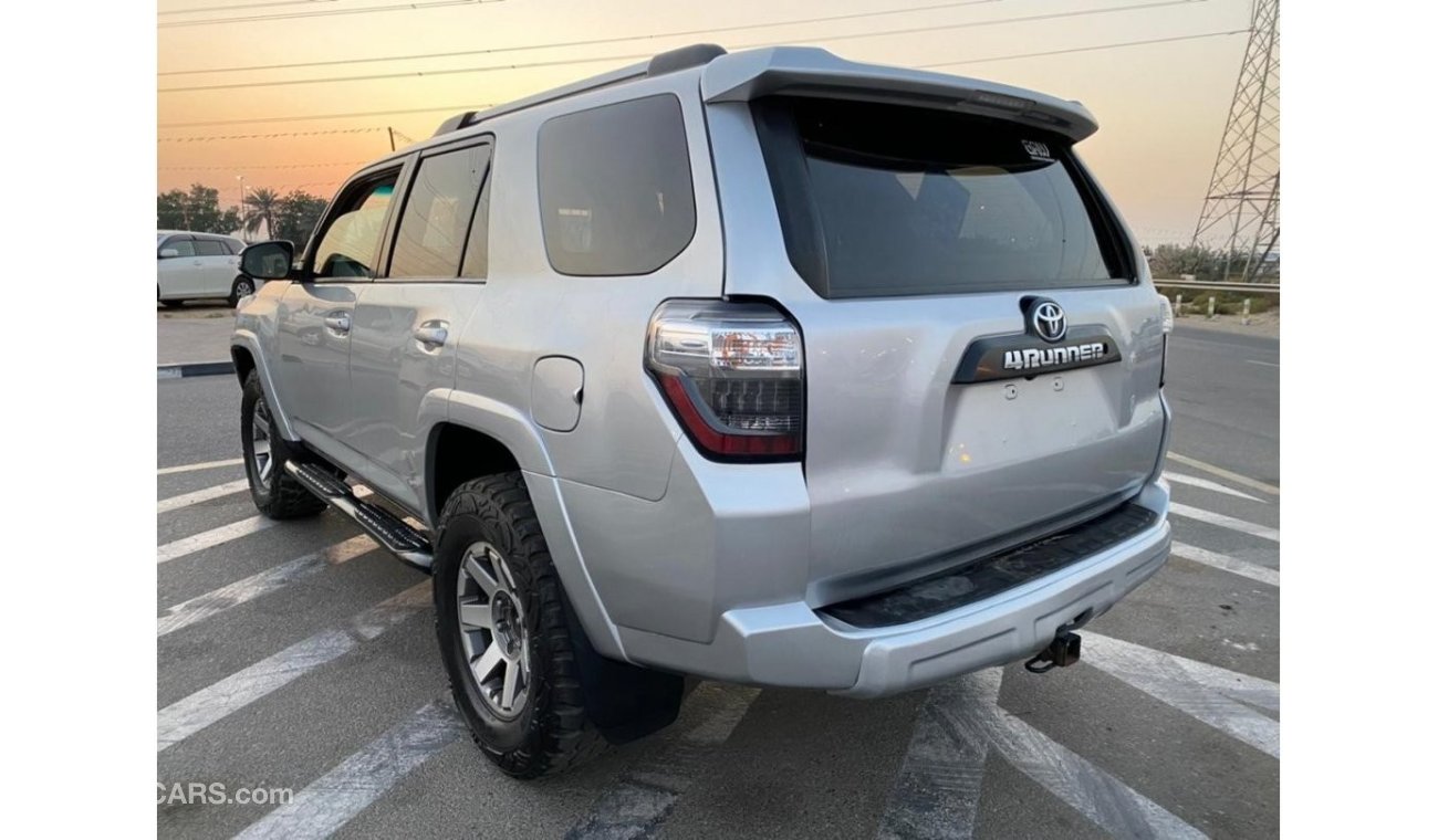 Toyota 4Runner 2016 TOYOTA 4RUNNER / TRD / Full Option / Only Export