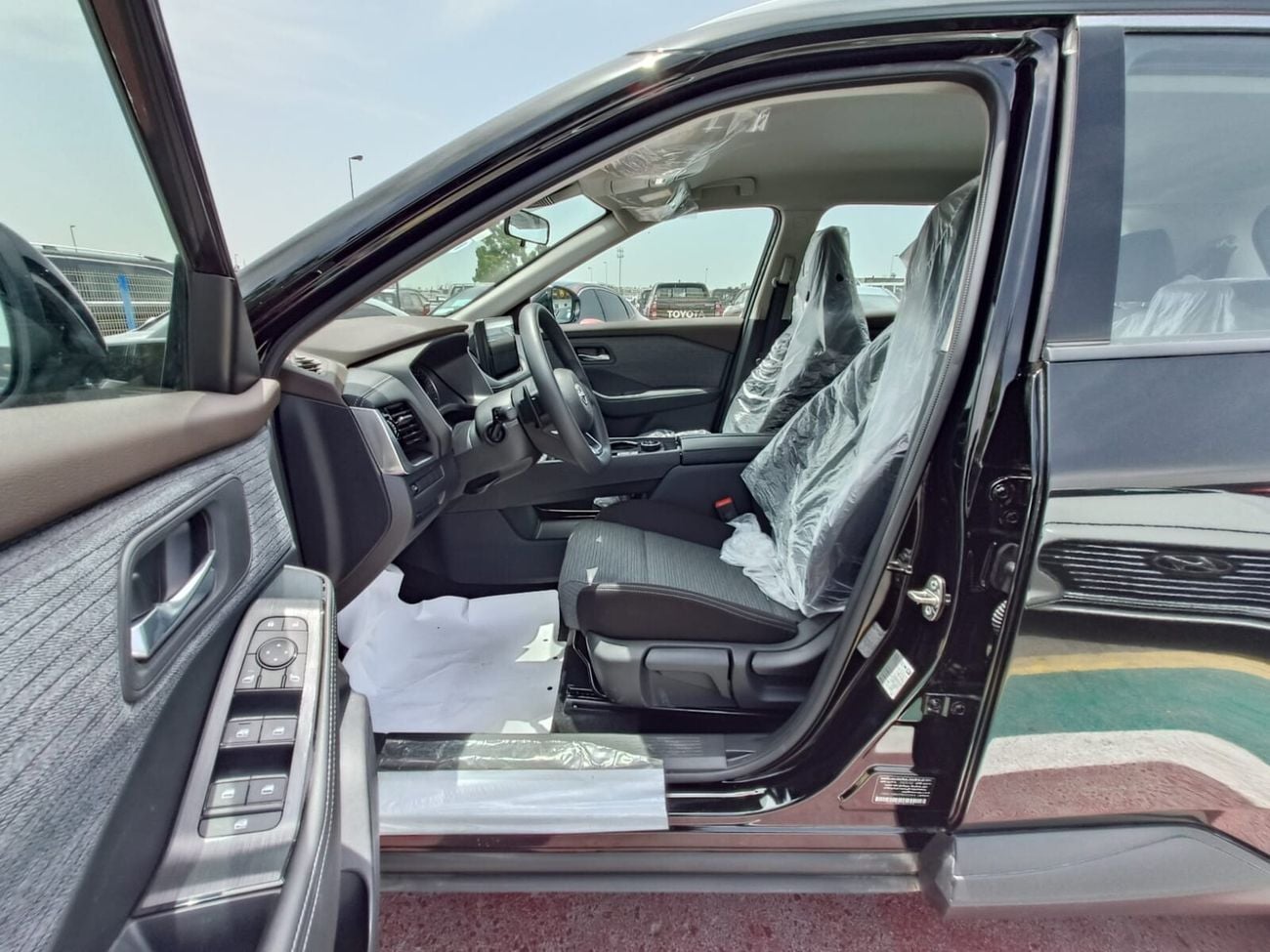 نيسان إكس تريل S, 2.5L PETROL / PUSH START / DVD+CAMERA / 4WD (CODE # 67753)