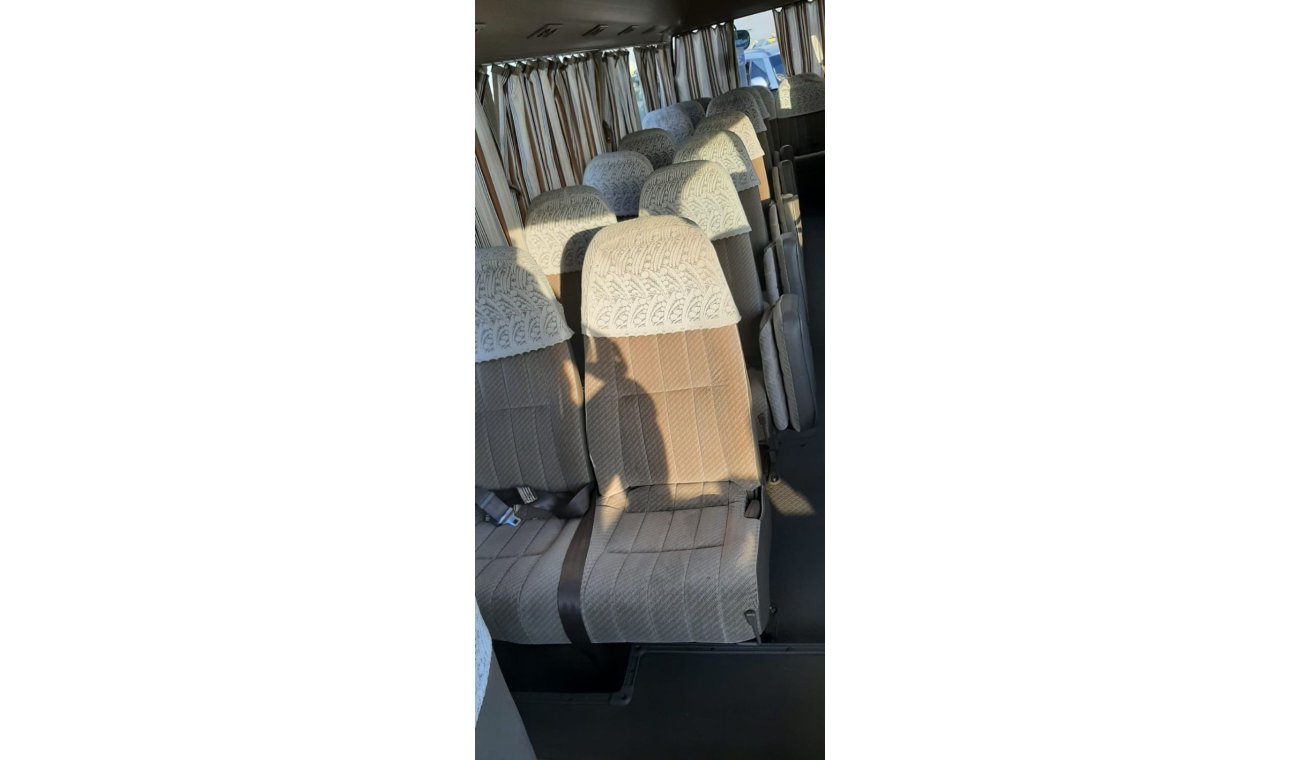 Toyota Coaster TOYOTA COASTER 1998 MODEL