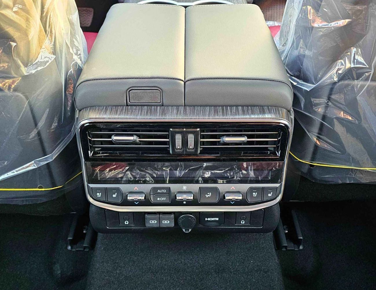 Toyota Land Cruiser VXR-Z TWIN TURBO / 3.5L PETROL V6 4WD / 360* CAMERA / RADAR / HEADUP DISPLAY /JBL SPKRS (CODE#LCVXRZ