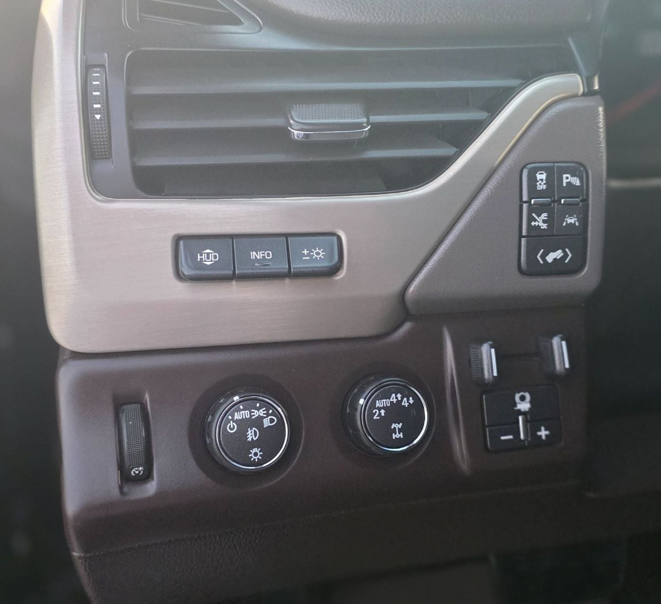 جي أم سي يوكون DENALI