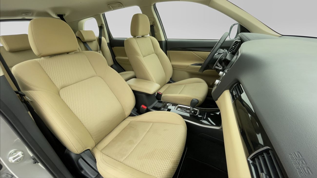 Mitsubishi Outlander GLX LOWLINE 2.4 | Zero Down Payment | Home Test Drive