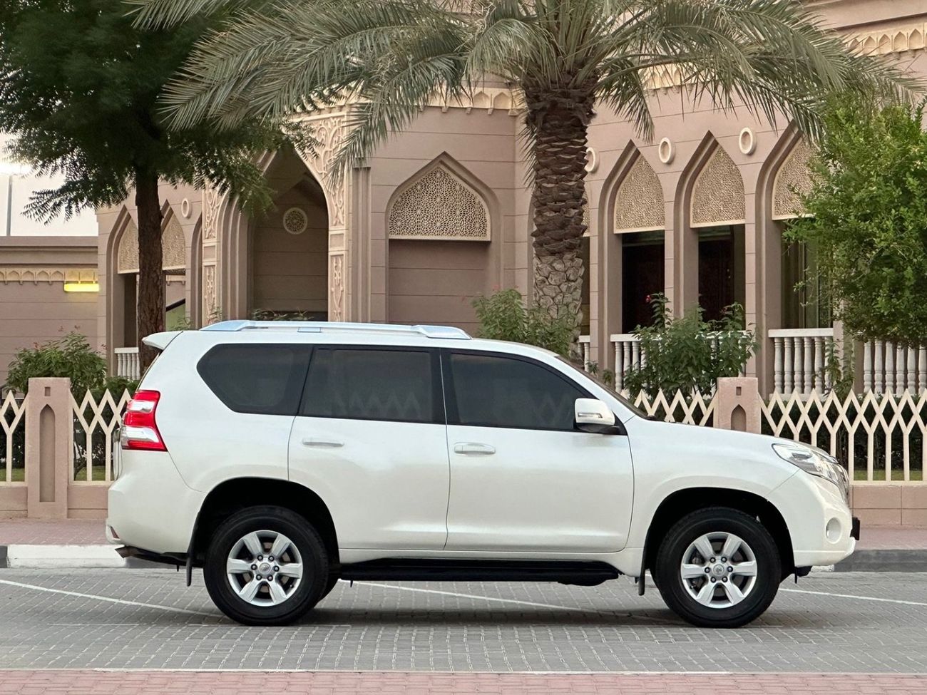 Toyota Prado TXL 2.8L DIESEL AUTOMATIC PERFECT CONDITION