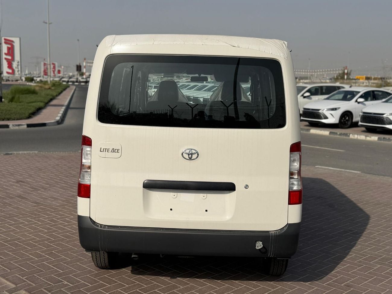 تويوتا لايت آيس Toyota Lite Ace 1.5 AT 2026 cargo GCC   68,000