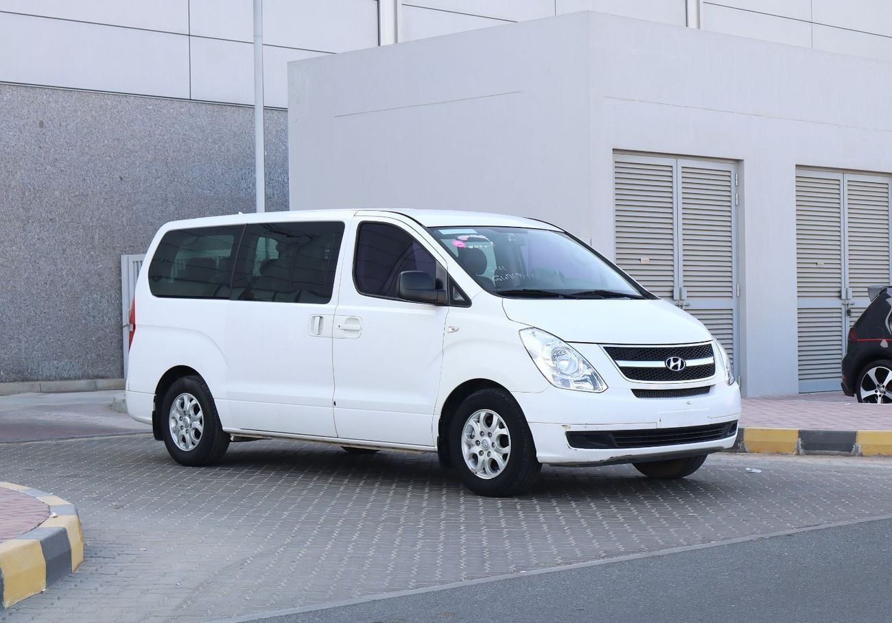 هيونداي H1 ستاريكس Hyundai H1 12-Seater Passenger Van 2016